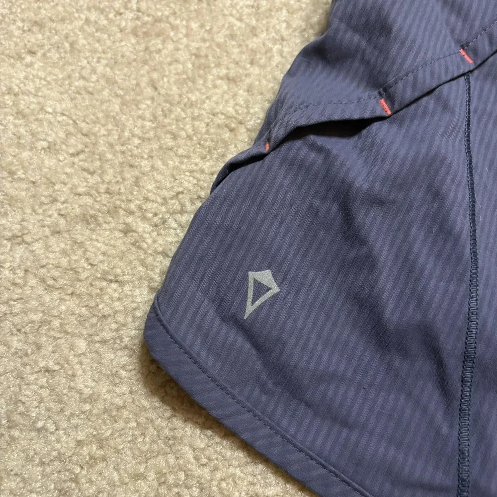 Ivivva Running Shorts Girls‎ 12 Blue Striped Floral Waistband Lined Gym Athletic